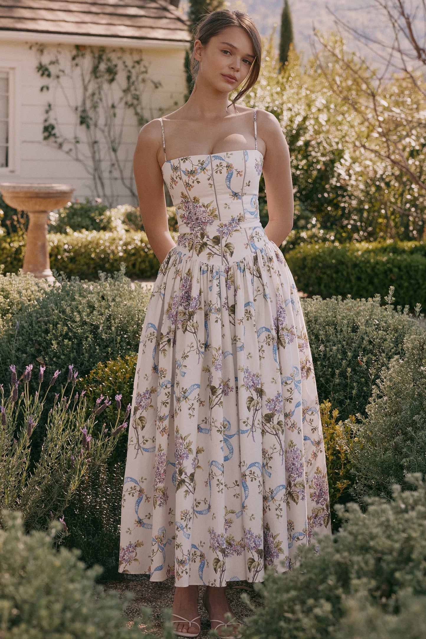 Robe Longue Imprimé Floral Corsage Ajusté Bretelles Fines-Dresses-Belle Rose Fashion-Bellerose Fashion