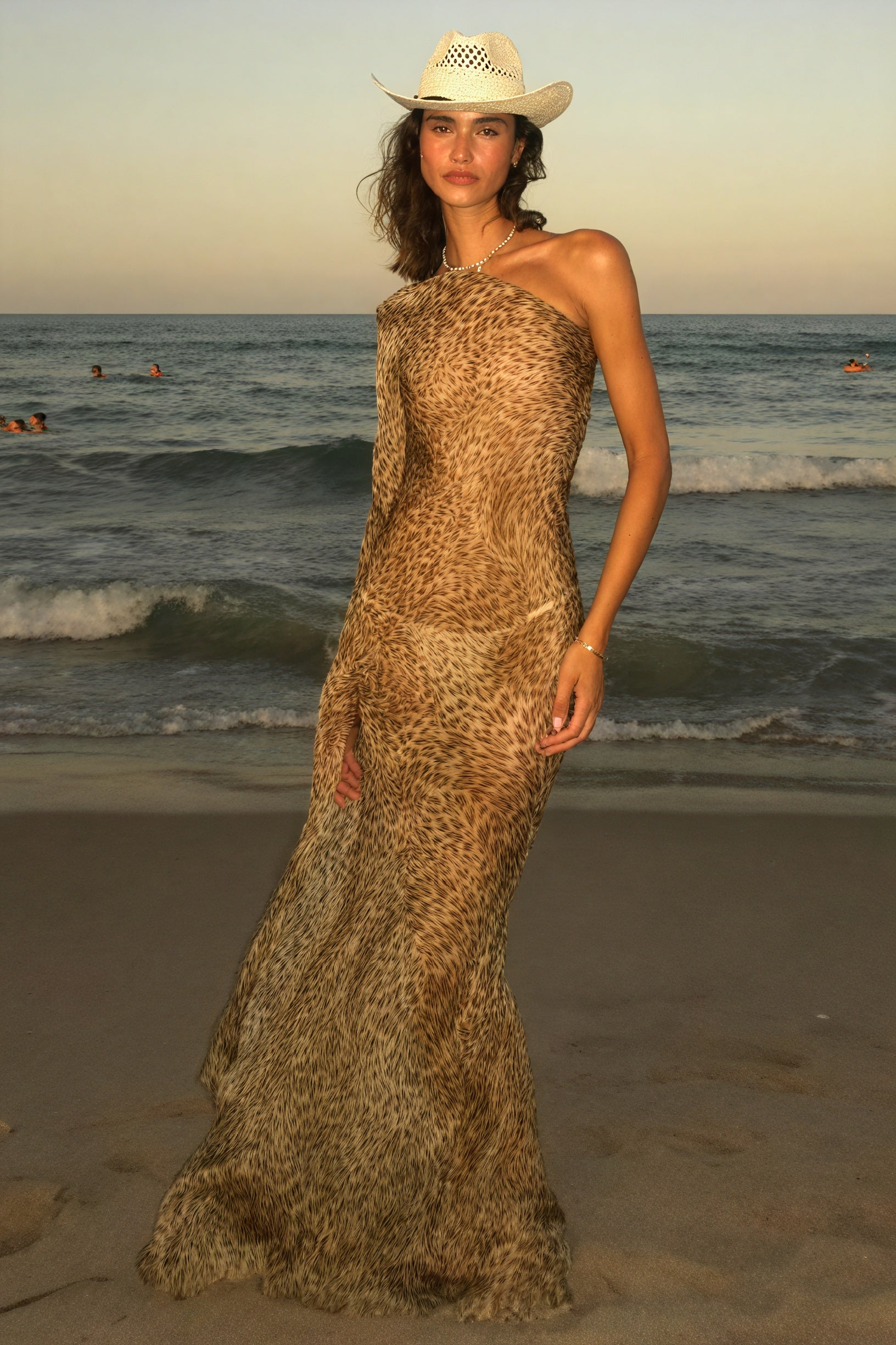 Robe Bohème à Épaule Dénudée Imprimé Animal-Maxi Dresses-Belle Rose Fashion-LéOpard-S-Bellerose Fashion
